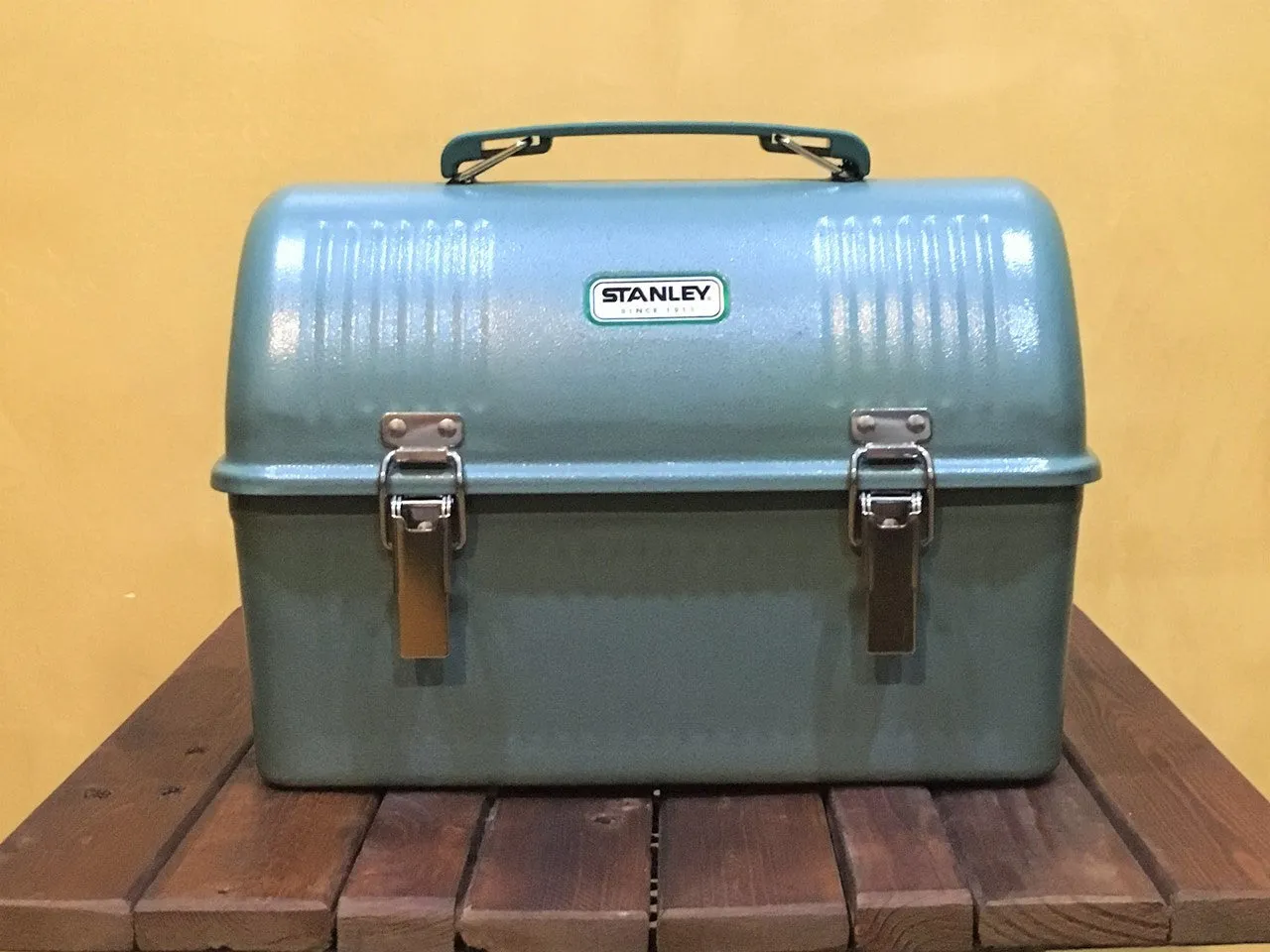 10-01625 Stanley Classic Lunch Box 10QT