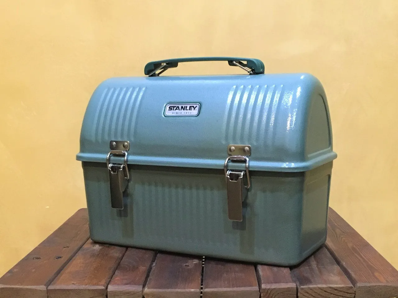 10-01625 Stanley Classic Lunch Box 10QT