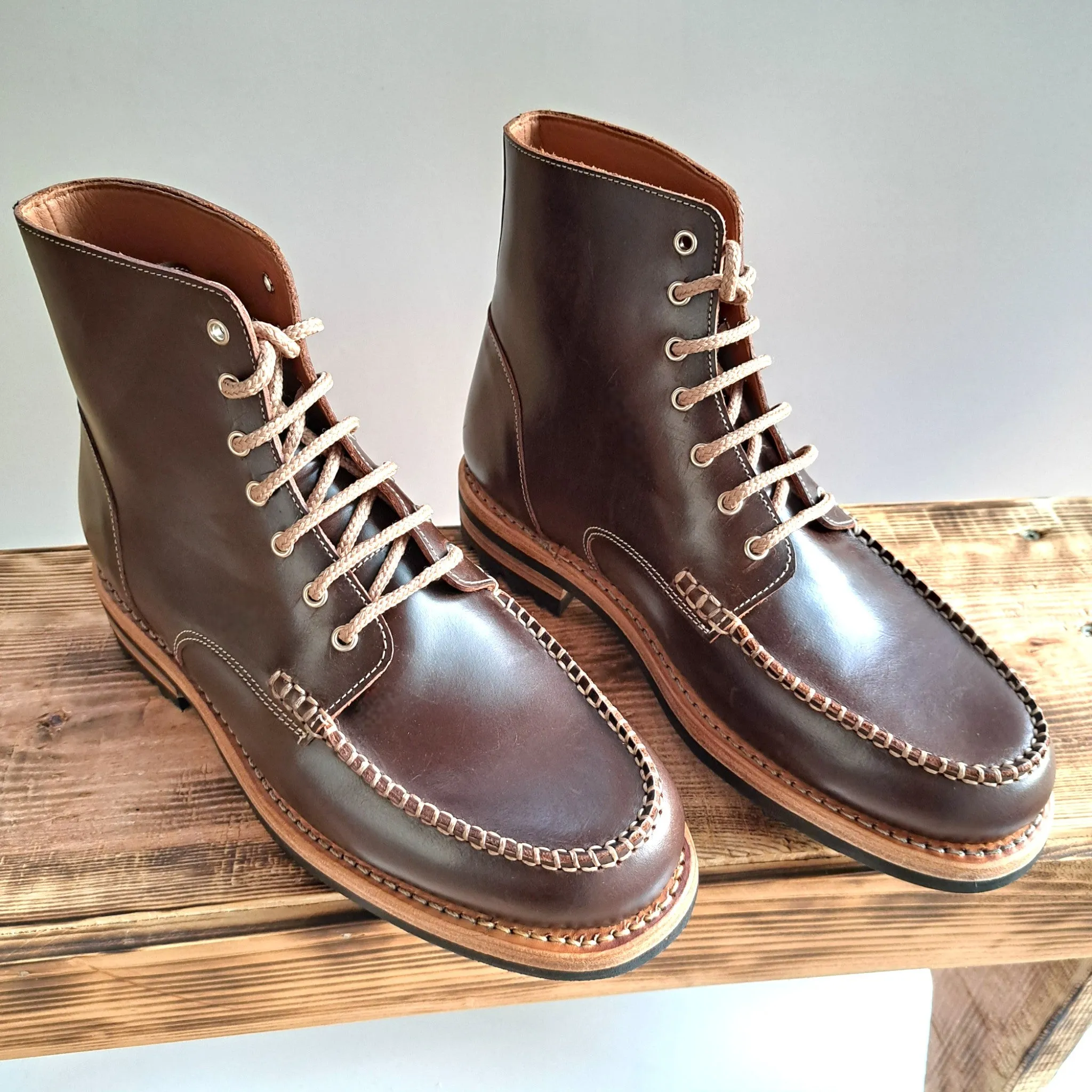 Arvon Moc toe Leather Lace-up Boots