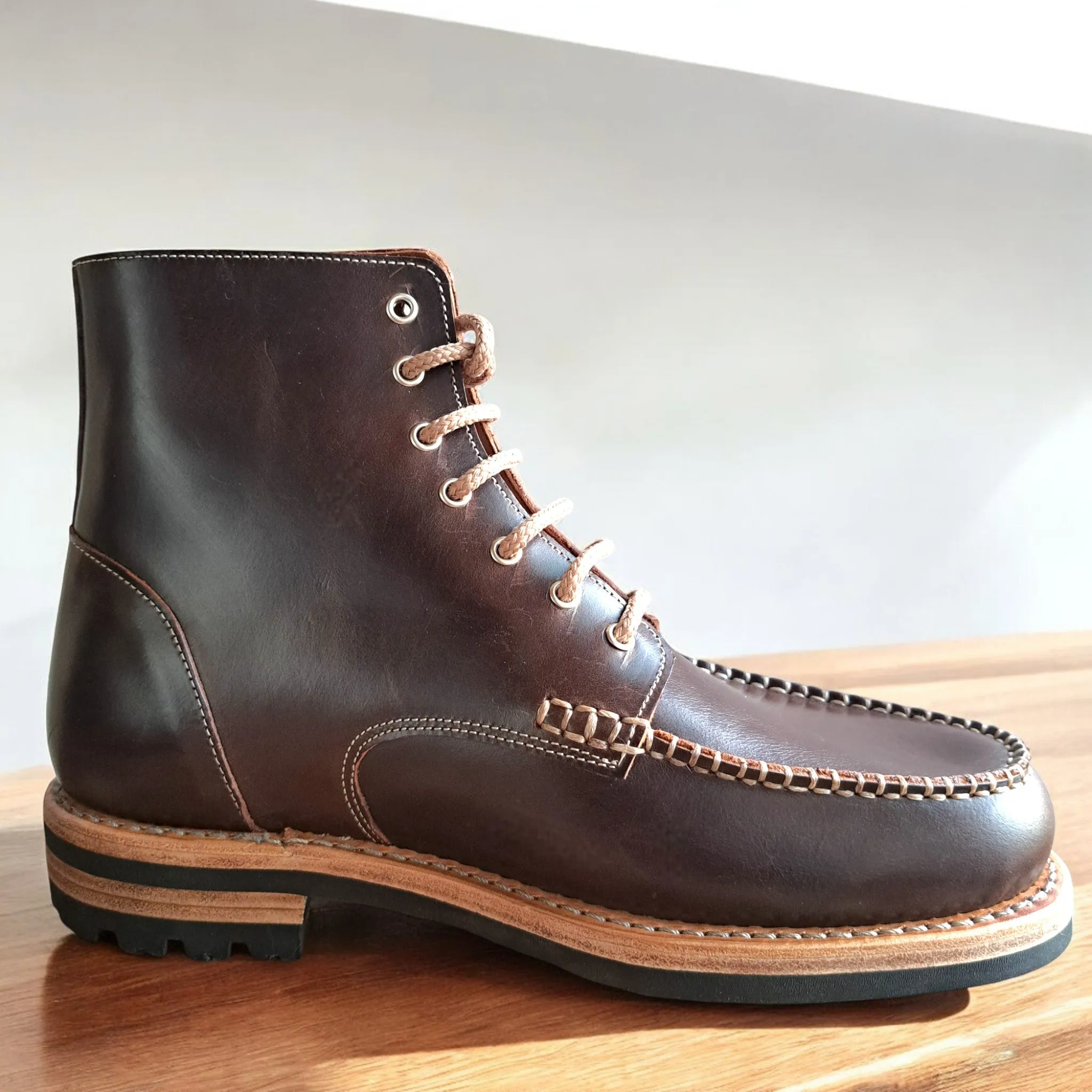 Arvon Moc toe Leather Lace-up Boots