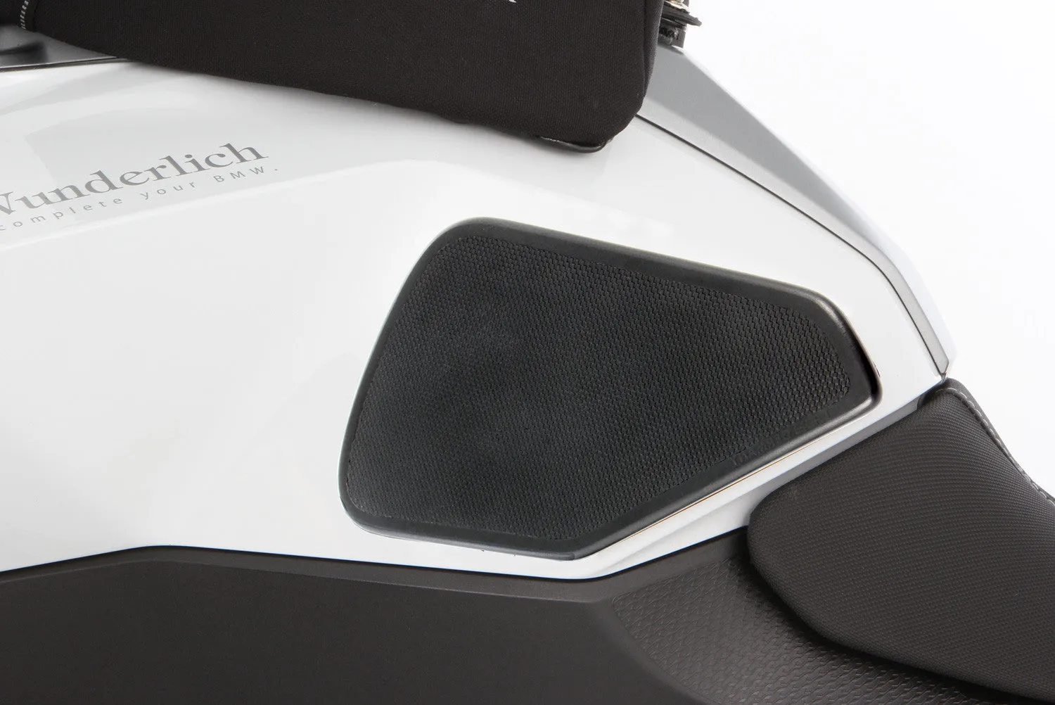 BMW F900XR Ergonomics - Tank Pads