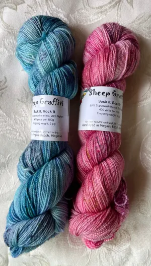 Casapinka's Ric Rac shawl  LYS 2022