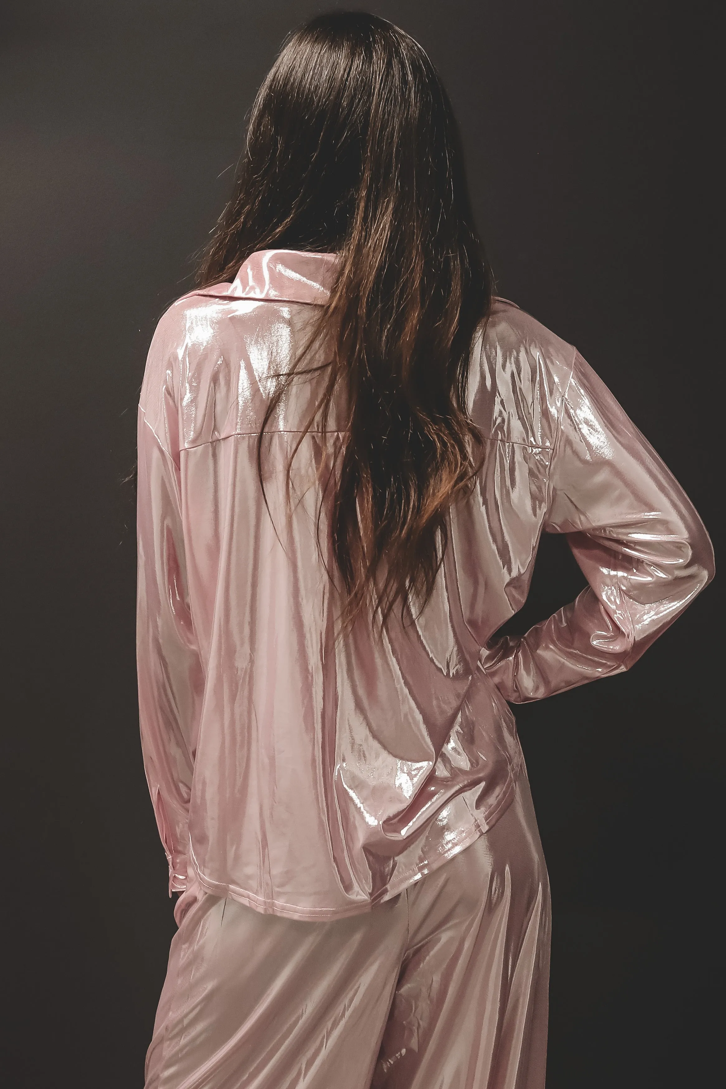 DEAL An Entrance Was Made Metallic Pink Button Up
