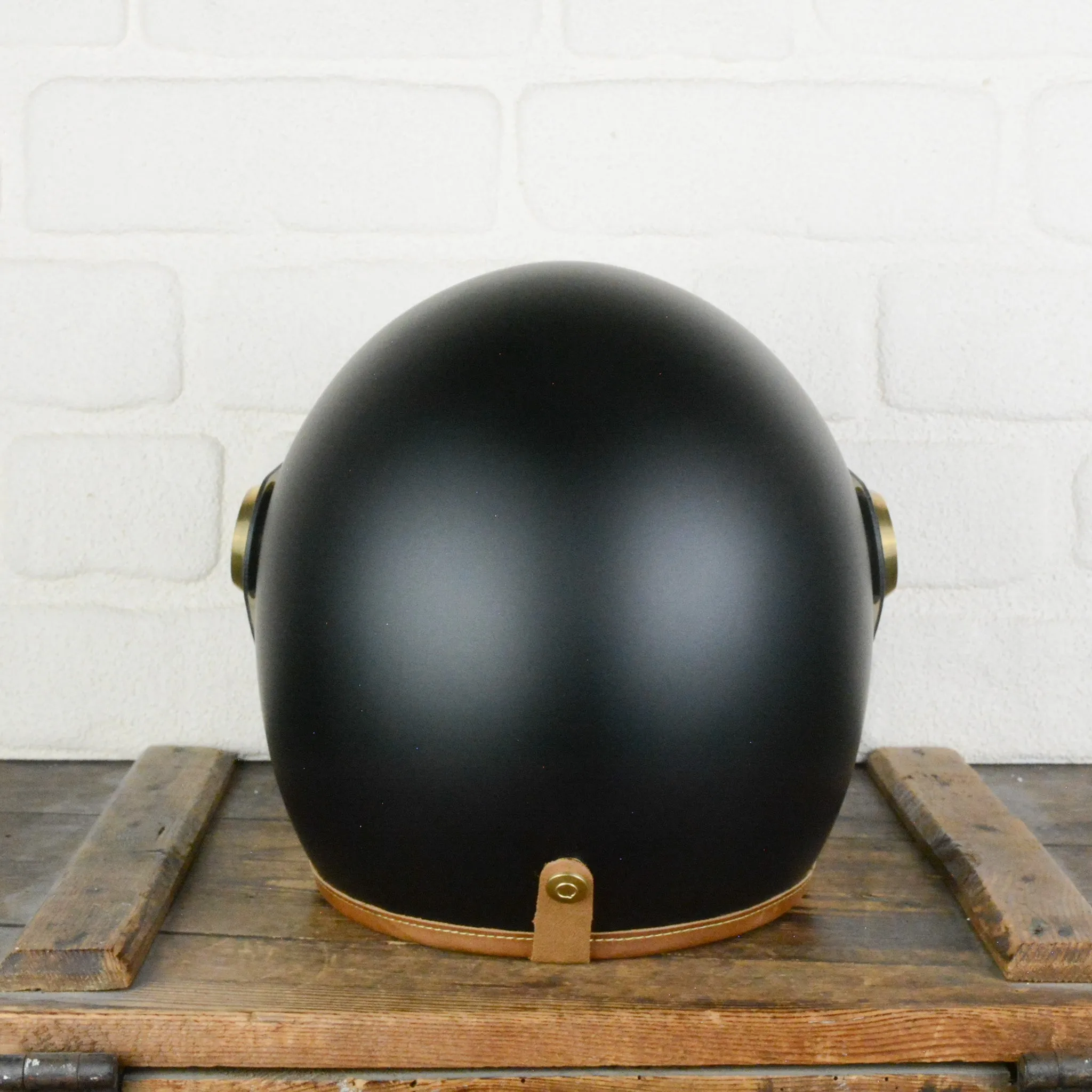 Epicurist Stable Black L ECE 22.05   desert smoke visor - Sample Sale 985
