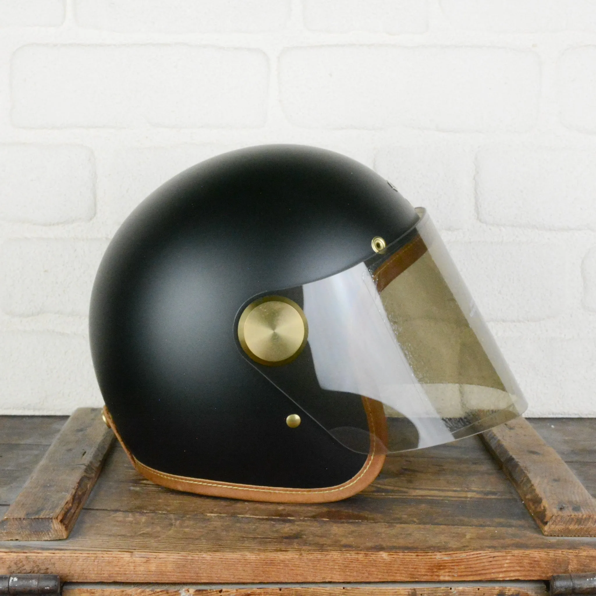 Epicurist Stable Black XL ECE 22.05   desert smoke visor - Sample Sale 988