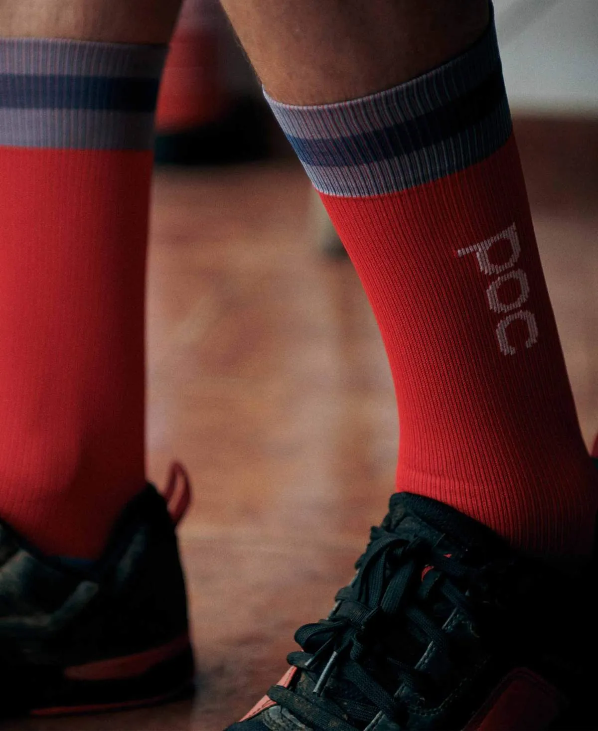 Essential Mid Length Sock - Calcite Blue / Prismane Red