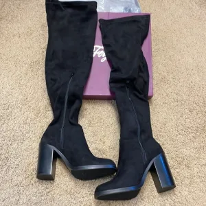 Fergie diamond stretch knee high boot