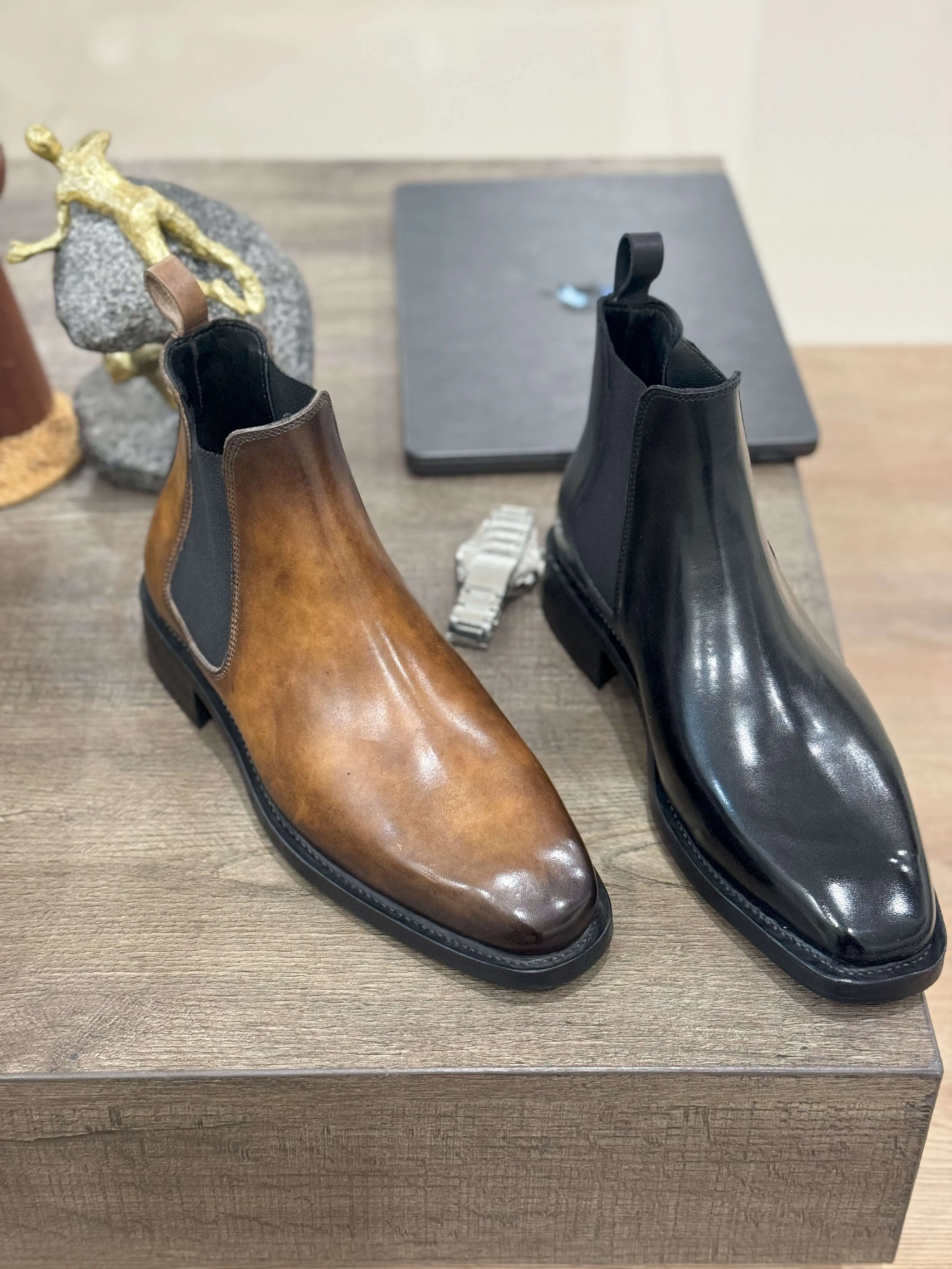 Goodyear welted Chelsea Boot: Fire Patina