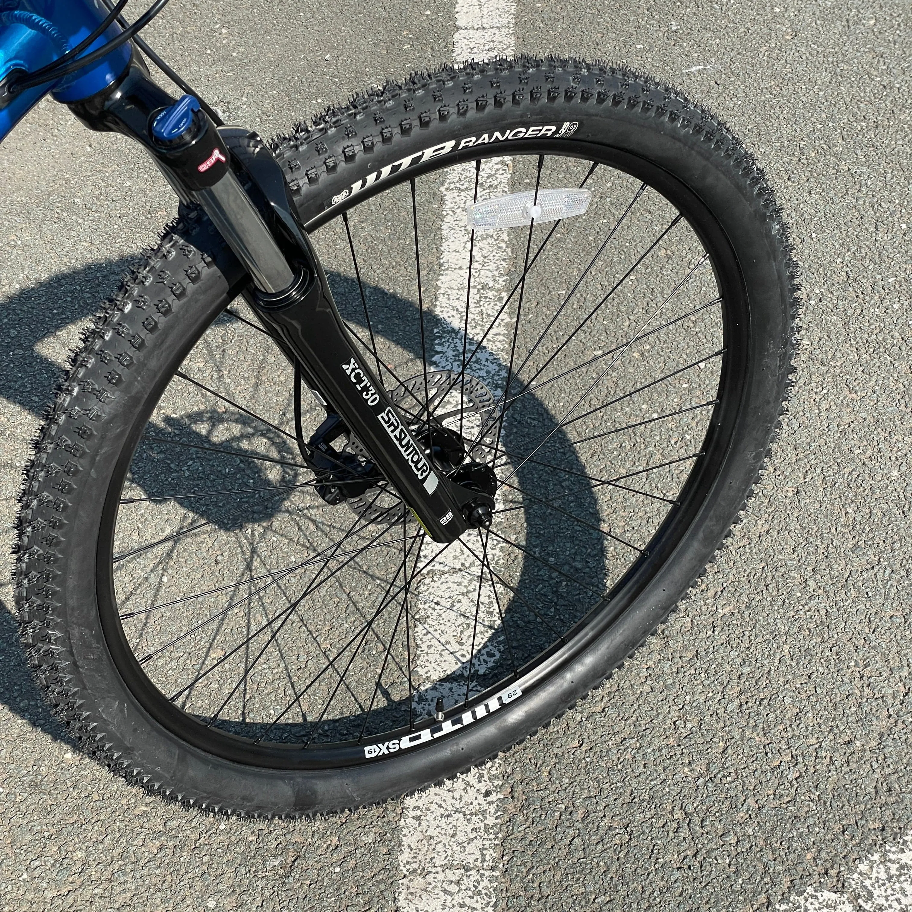 GT Avalanche Sport Mountain Bike Blue