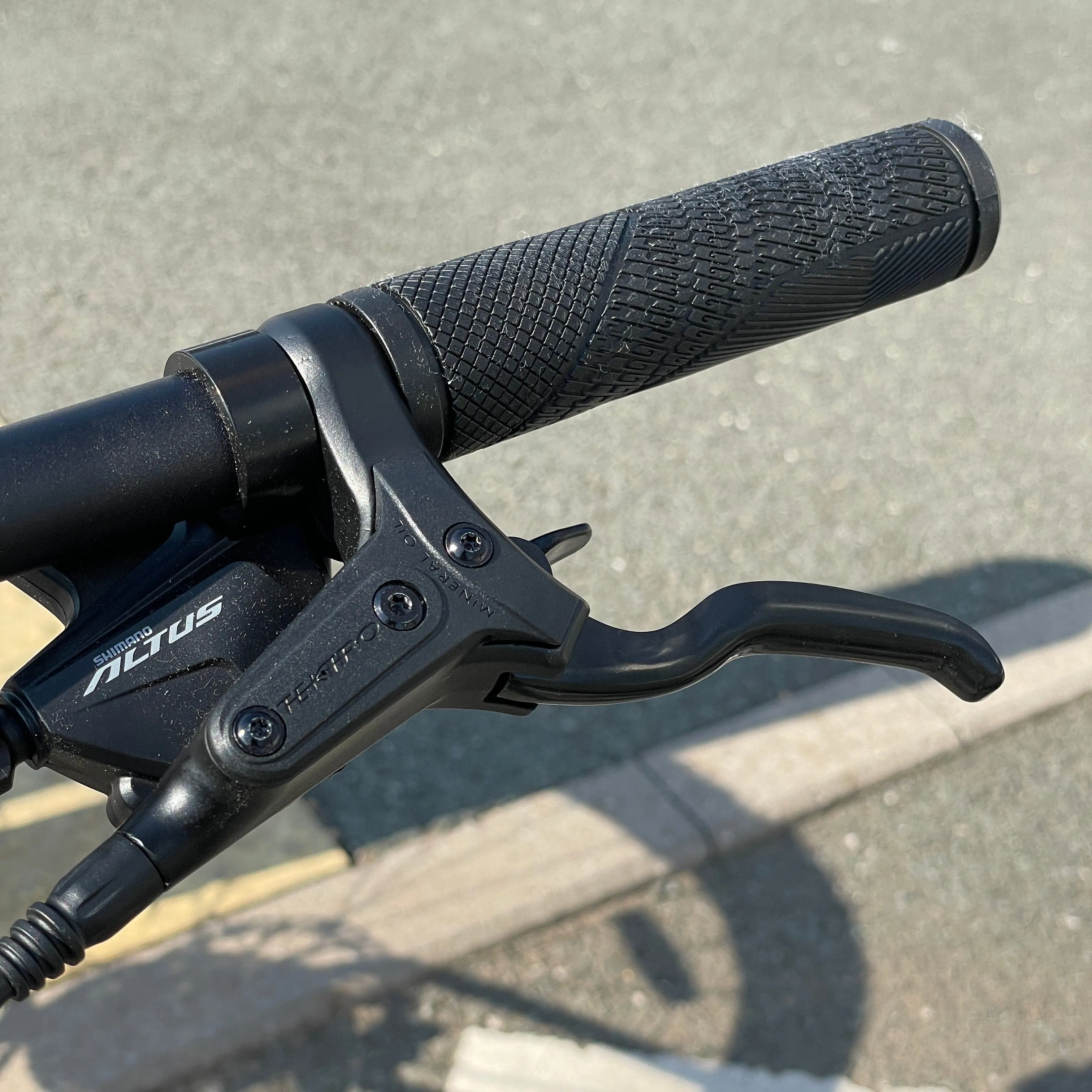 GT Avalanche Sport Mountain Bike Blue