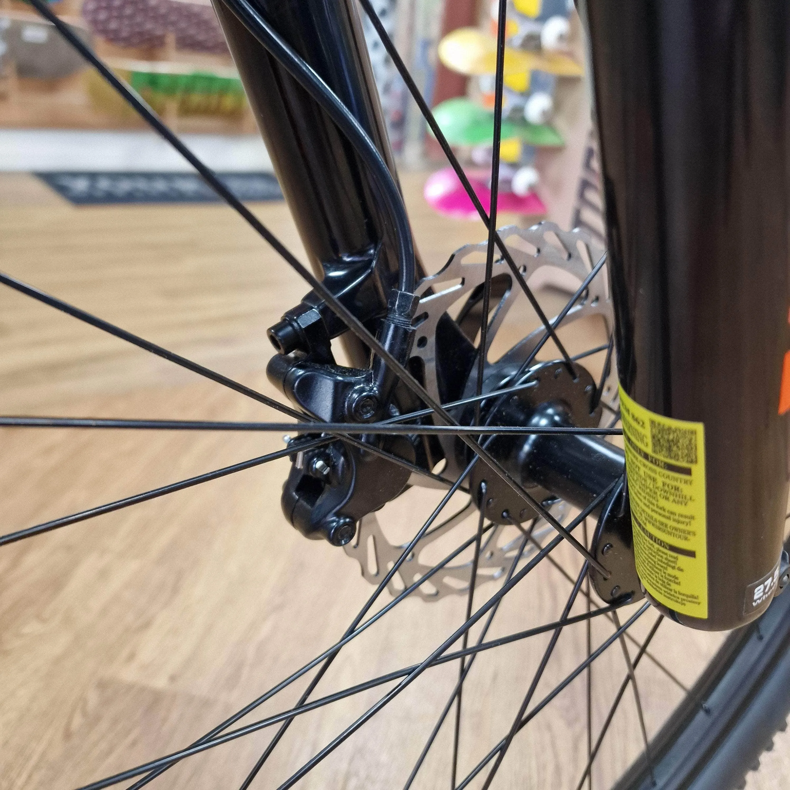 GT Avalanche Sport Mountain Bike Grey