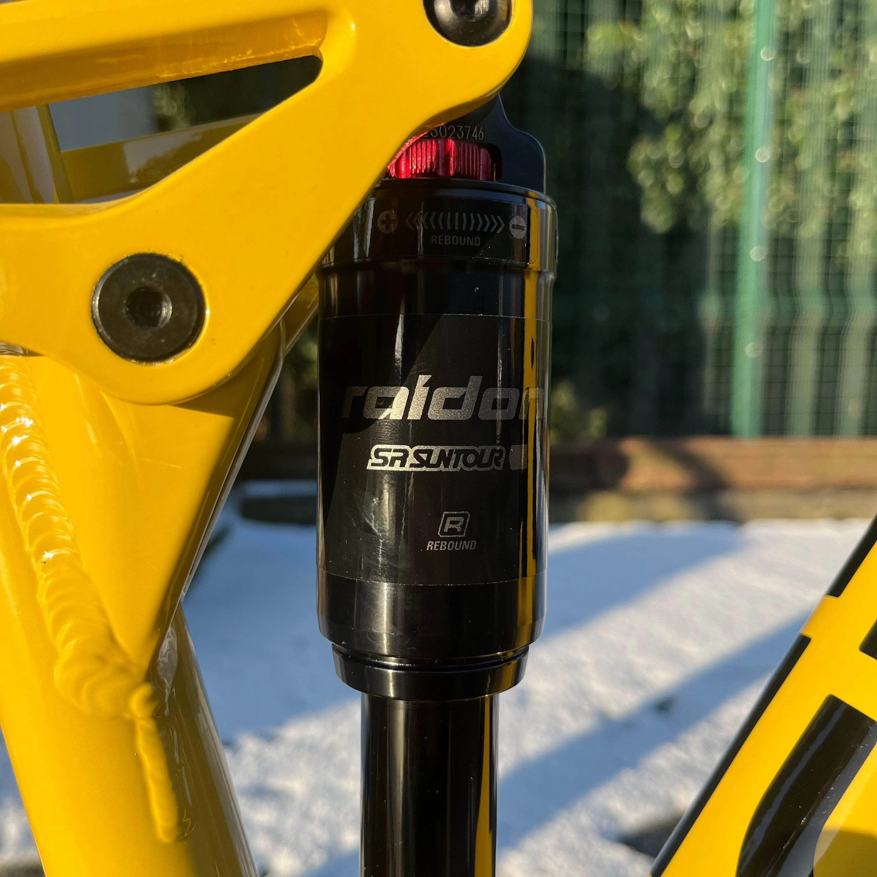GT Zaskar FS Sport Full Suspension Mountain Bike GT Yellow