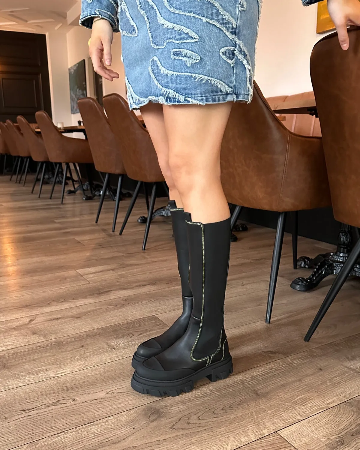 High Chelsea Boot Yellow Stitch - Black