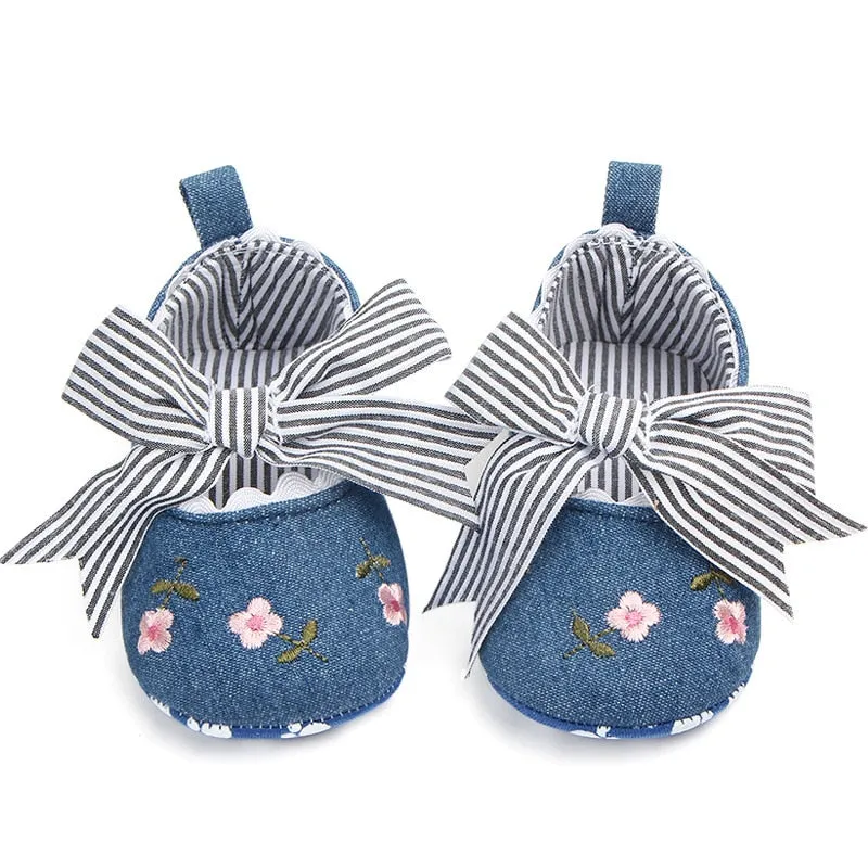 Lace Soft Shoes with Non-Slip Soles and Floral Embroidery for Baby Girls
