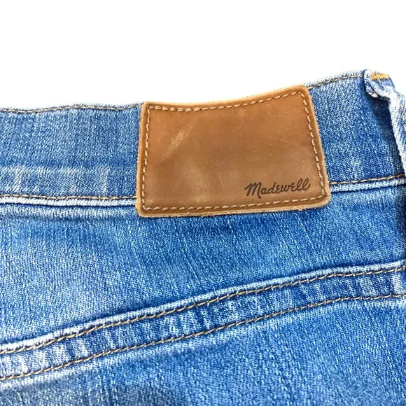 Madewell Cali Demi Boot Jeans Chewed Hem Edition 26 Button Fly