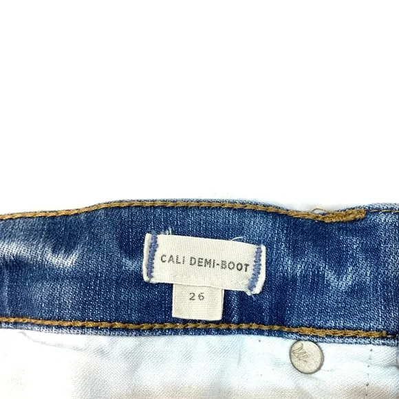 Madewell Cali Demi Boot Jeans Chewed Hem Edition 26 Button Fly