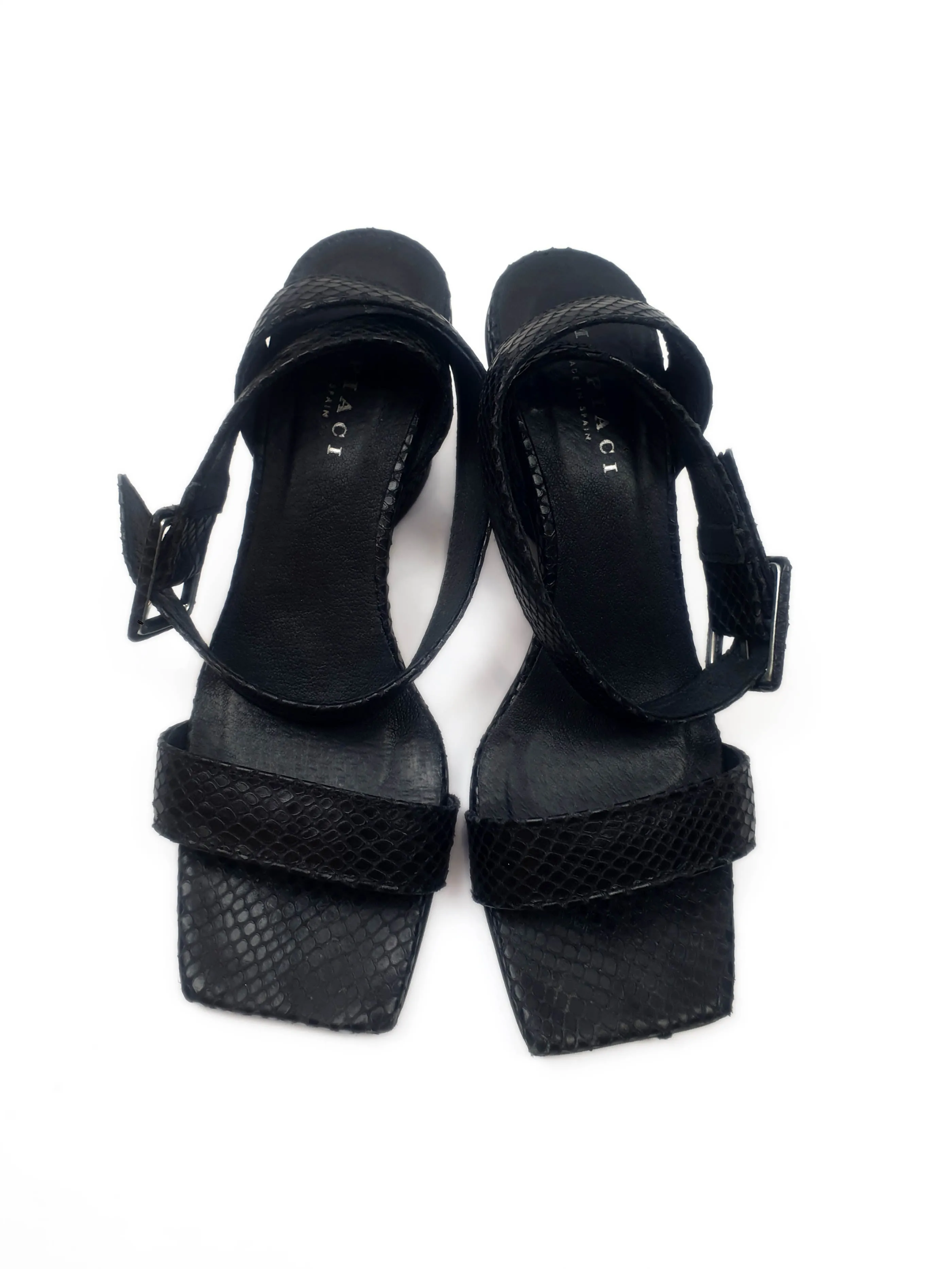 Mi Piaci black leather shoes size 38