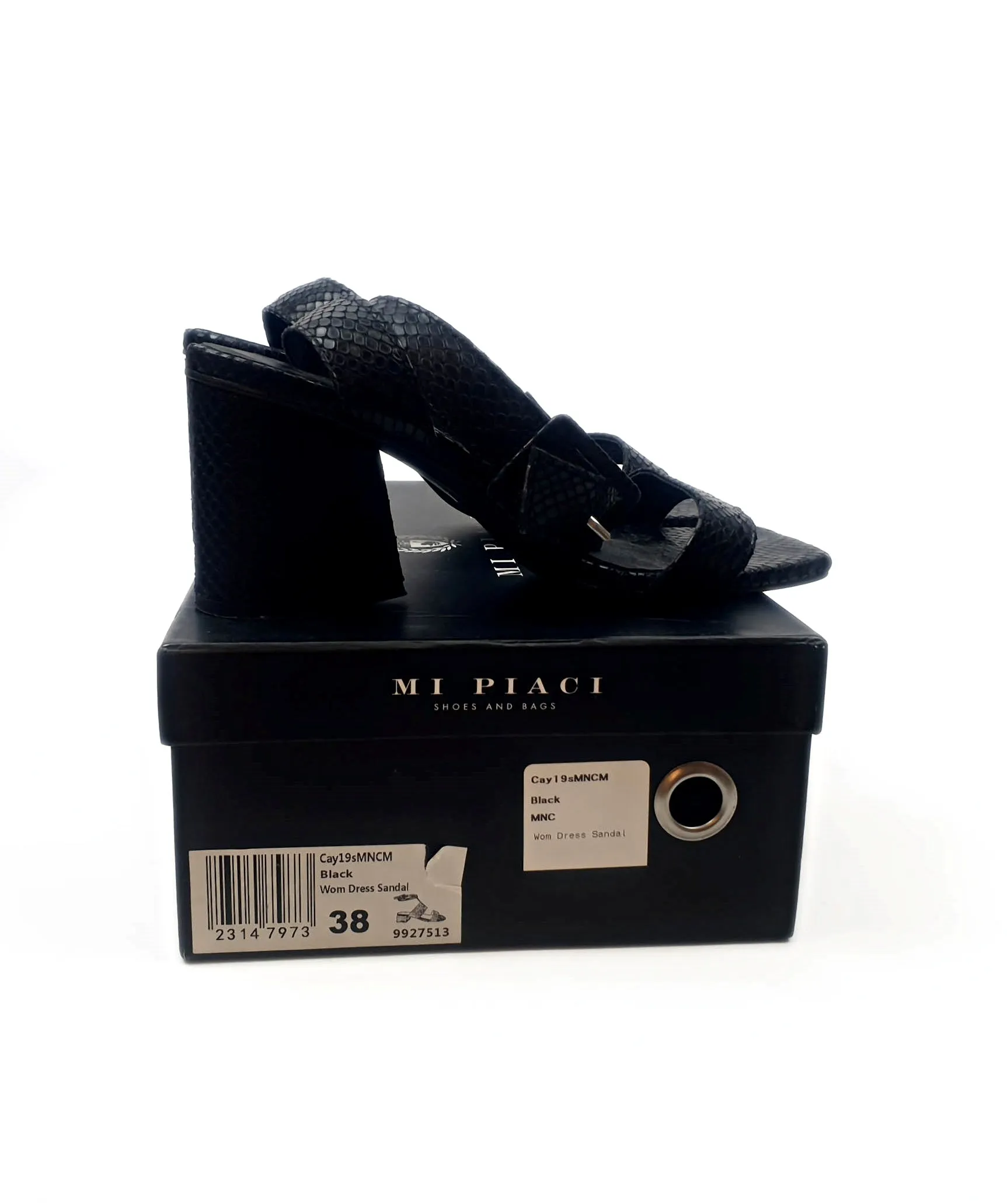 Mi Piaci black leather shoes size 38