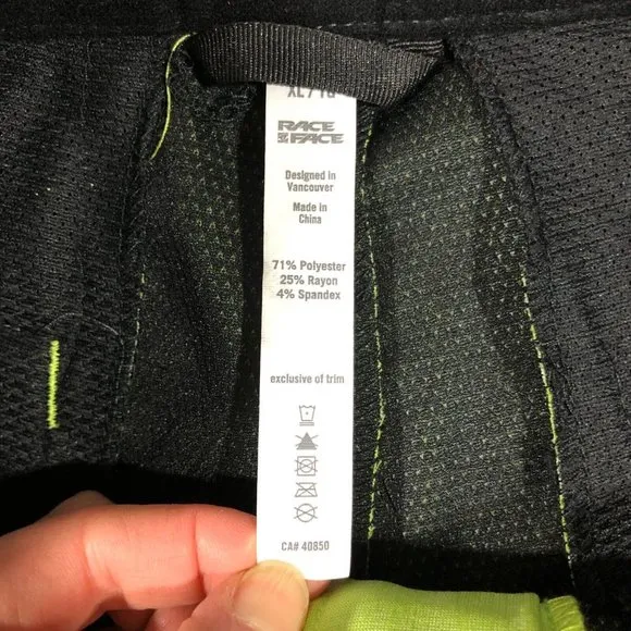 NEW Race Face Womens XL Khyber Shorts Lime Green Biking Teflon #SA511085 NWT $90