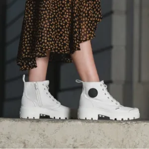Palladium Womens BootsPallabase Twill Size 9