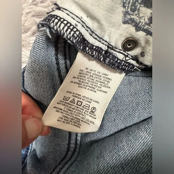Pilcro and the Letterpress by Anthropologie Woman’s High Rise  Boot Cut Jeans