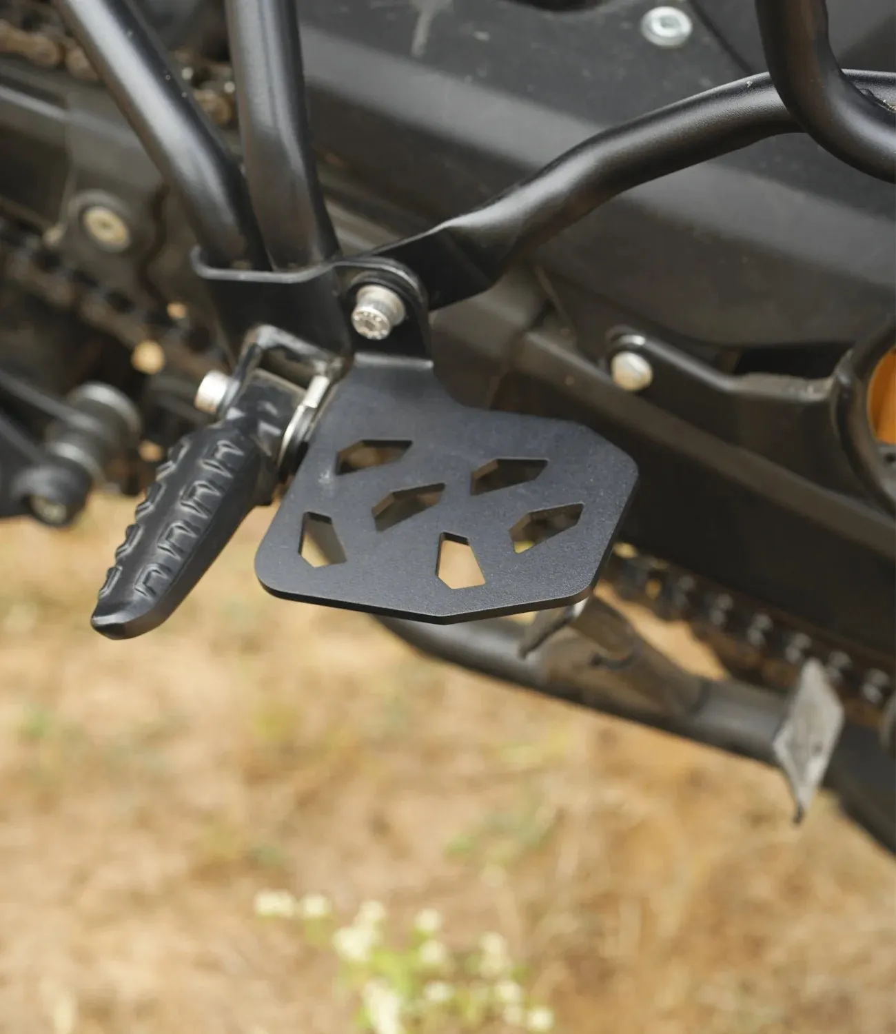 Royal Enfield Himalayan 450-Moto Torque FOOTREST (SET)