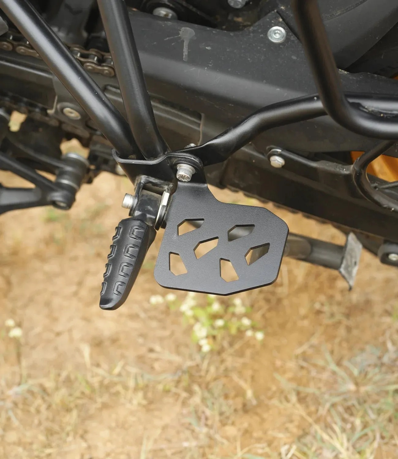 Royal Enfield Himalayan 450-Moto Torque FOOTREST (SET)