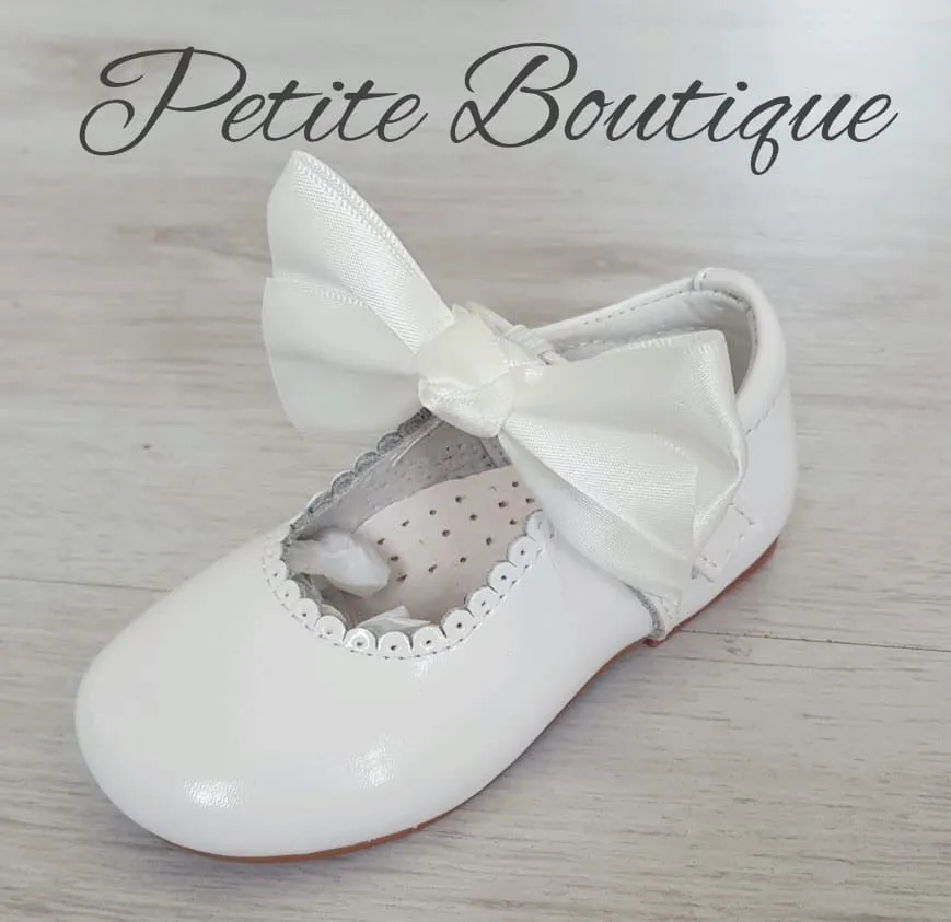 Spanish white patent leather shoes