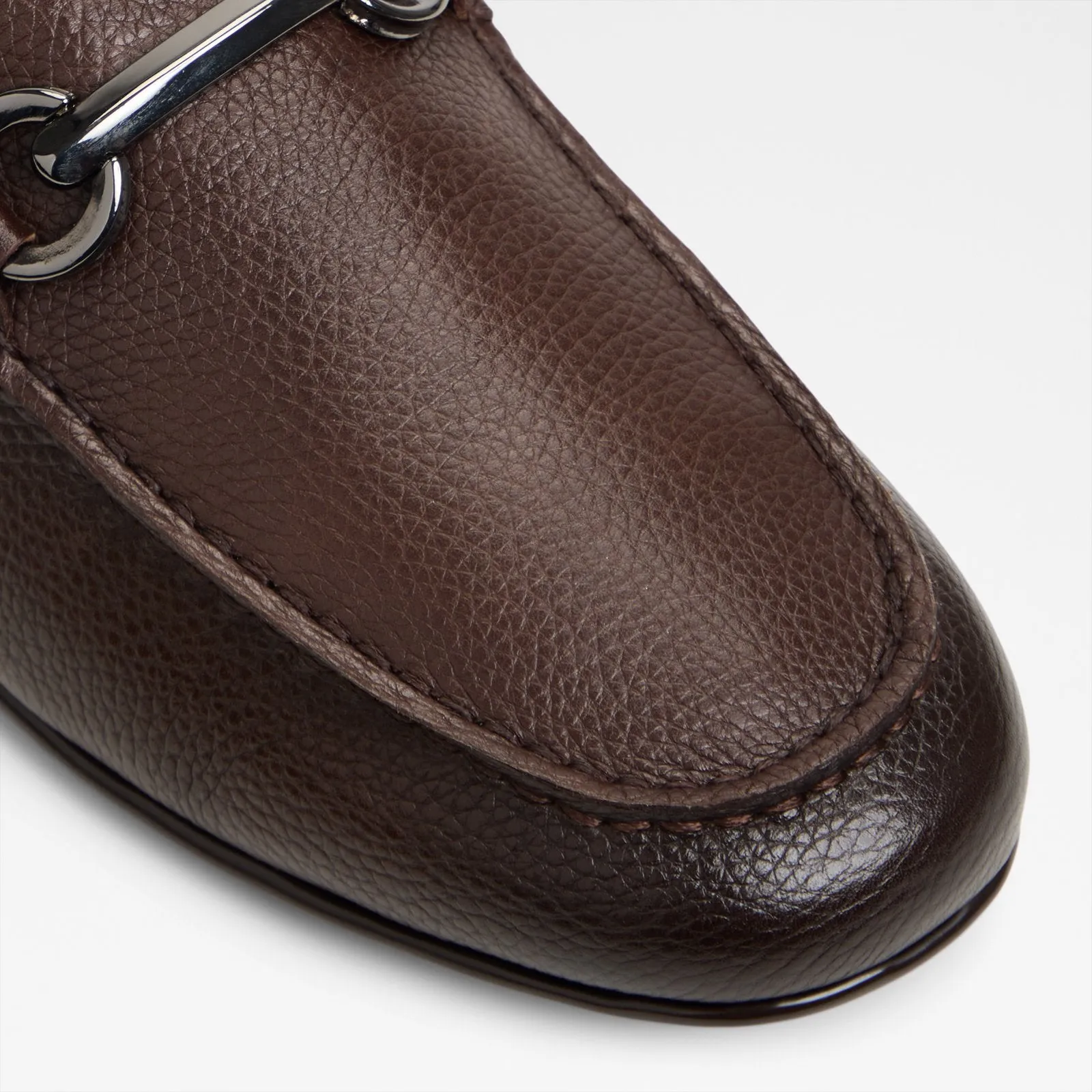 Steadfast / Slip Ons