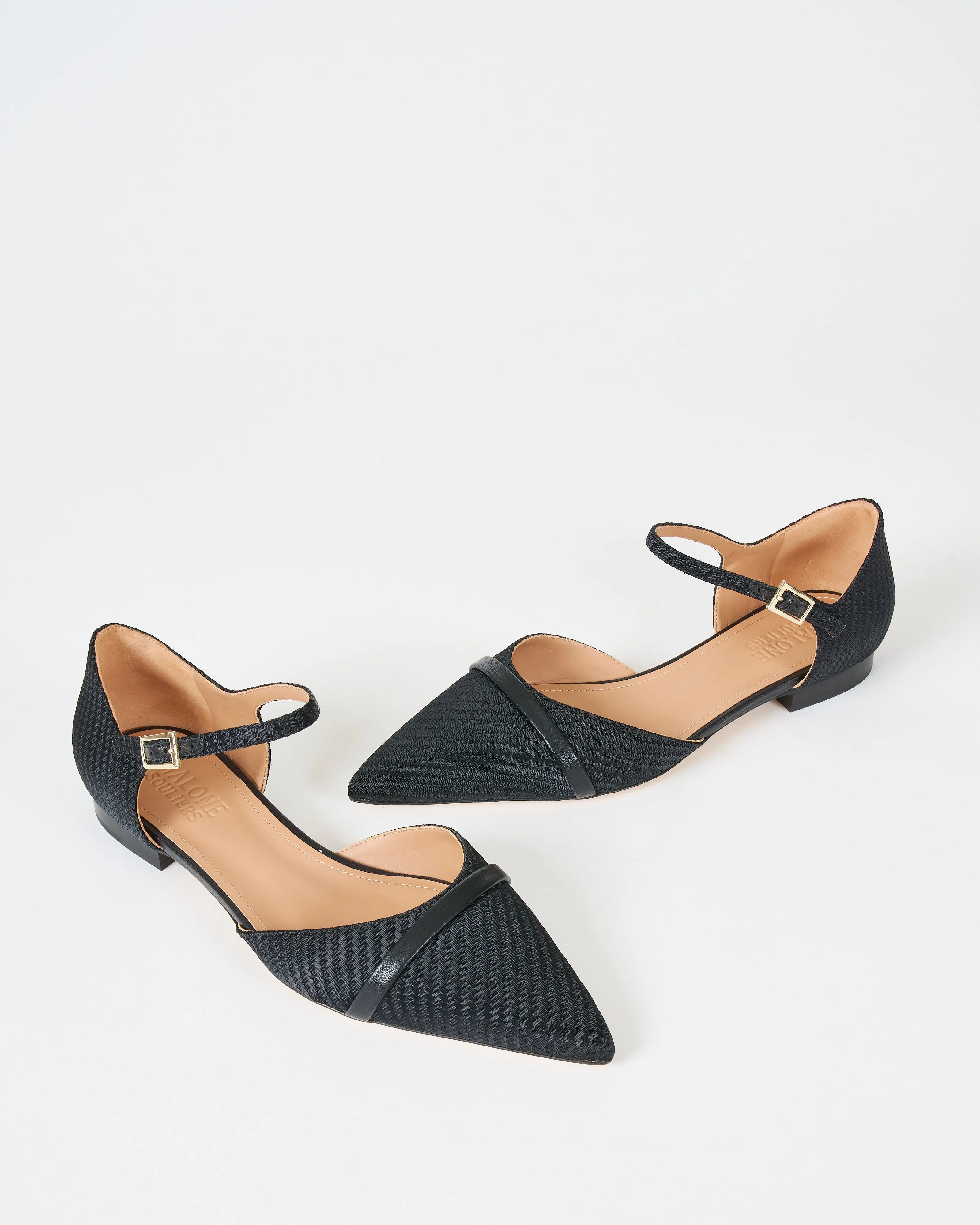 ulla 10 flat