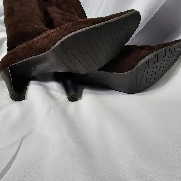 VANELi 7 1/2 M dark brown high heel calf boot
