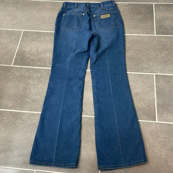 Wrangler x Leon Bridges High Rise BootWestward Jean size 29X34
